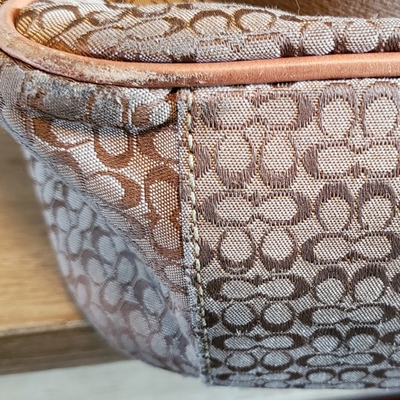 EUC Coach Signature Laptop bag - Picture 6 of 8